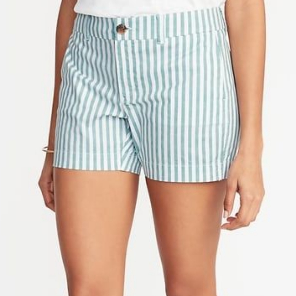 ✨ Old Navy Teal & White Striped Shorts